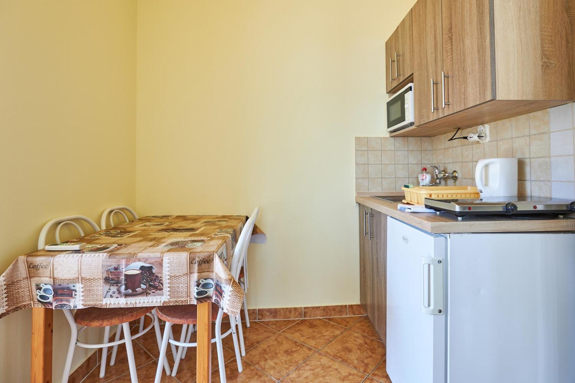 Ada 2 Apartmanhaz Hajdúszoboszló Екстериор снимка