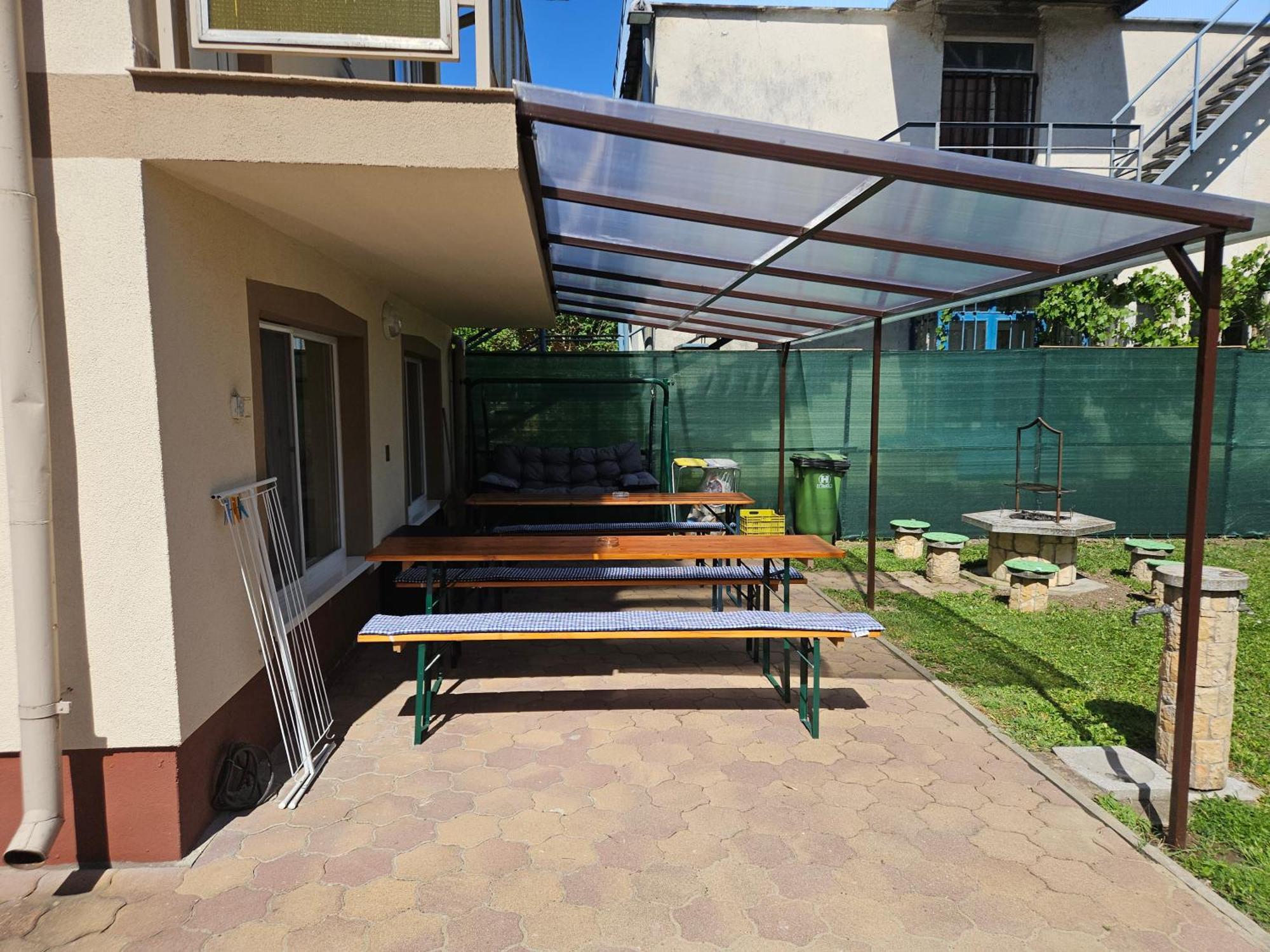 Ada 2 Apartmanhaz Hajdúszoboszló Екстериор снимка