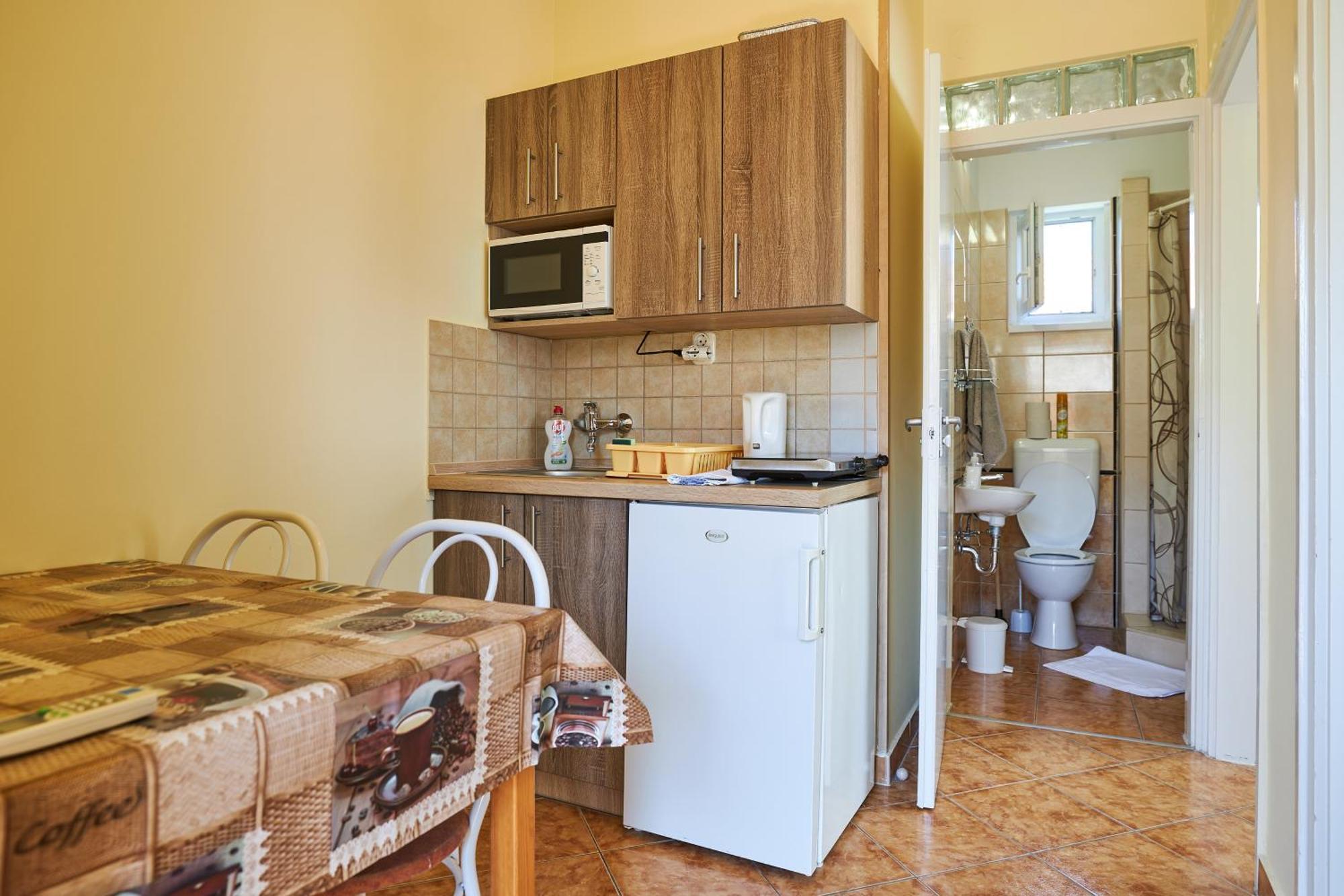 Ada 2 Apartmanhaz Hajdúszoboszló Екстериор снимка